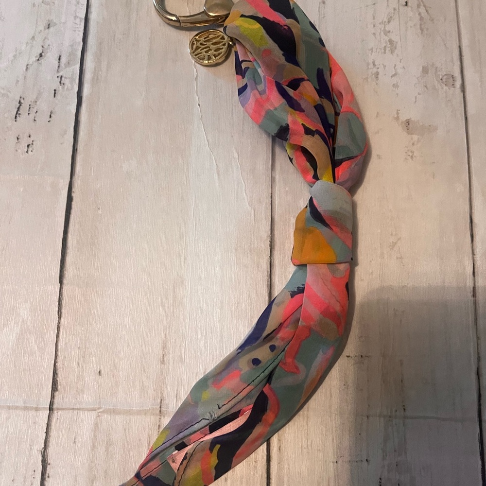 Multicolor Lilly Pulitzer bag charm - Picture 4 of 10